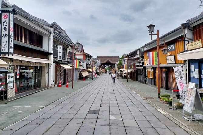 Zenkoji Temple and Sake Tasting Private Tour From Nagano - Accessibility and Requirements