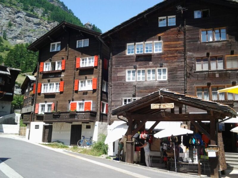 Zermatt: Alpine Village Tour 2 Hours - Exploring the Car-Free Old Town