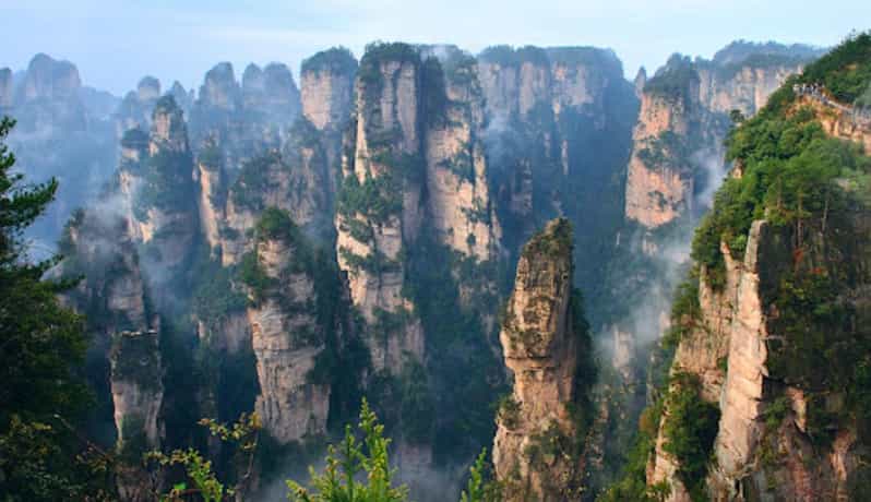 Zhangjiajie: 3-Day Tour With Cable Car, Glass Lift & Skywalk - Day 2: Zhangjiajie Grand Canyon and Baofeng Lake
