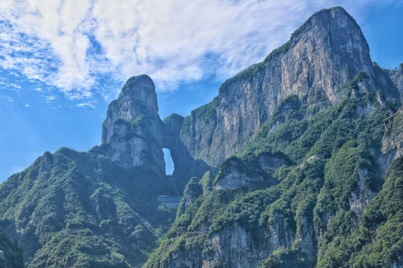Zhangjiajie Avatar Mountain Glass Bridge Day Tour - Itinerary and Activities