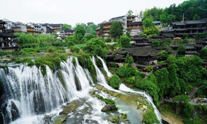 Zhangjiajie: Fenghuang Ancient Town+ Furong Town 2-Days Tour - Frequently Asked Questions
