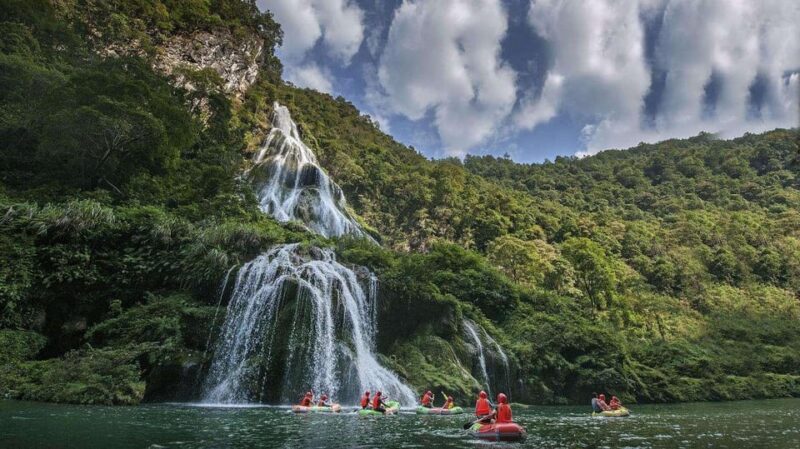 Zhangjiajie Mengdong River: Private Day Tour With Rafting - Itinerary Details