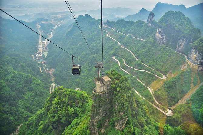 Zhangjiajie Tianmen Mountain Private All-inclusive Day Tour - Meeting and Pickup