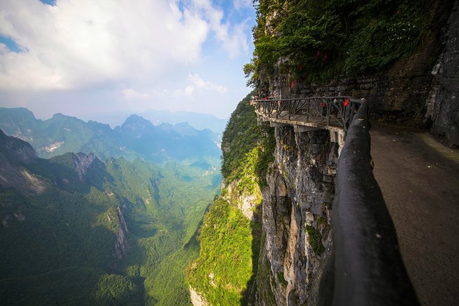 Zhangjiajie Tianmen Mountain Private All-inclusive Day Tour - Accessibility and Recommendations