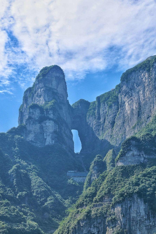 Zhangjie National Park Grand Canyon MT Tianmen 2 Days Tour - Itinerary Highlights