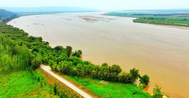 Zhengzhou: Private Tour to Shaolin Temple and Yellow River - Shaolin Temple UNESCO Heritage