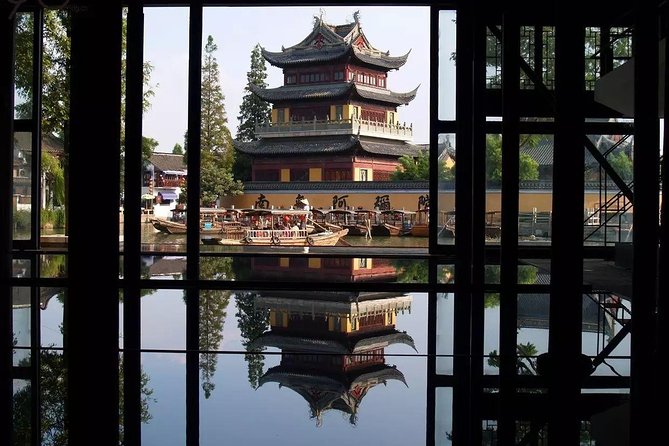 Zhujiajiao Private Day Tour and Shanghai Acrobatic Show - Accessibility and Special Requirements