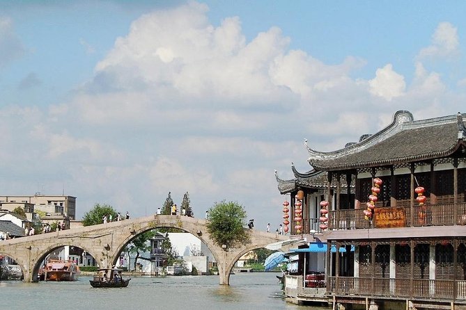 Zhujiajiao Water Town Private Tour With Local Farm Visit and Fruit Picking - Discovering Local Culture and Traditions