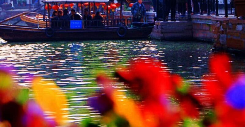 Zhujiajiao With Amazing Night Lights and Bar Experience - Night Experience