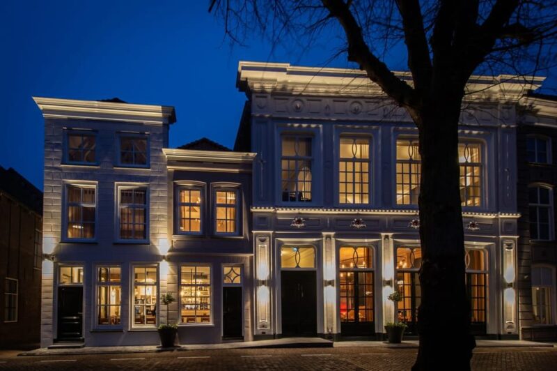 Zierikzee City Tour With Guide Darkside Nl/En Private Tour - Meeting Point and Essentials