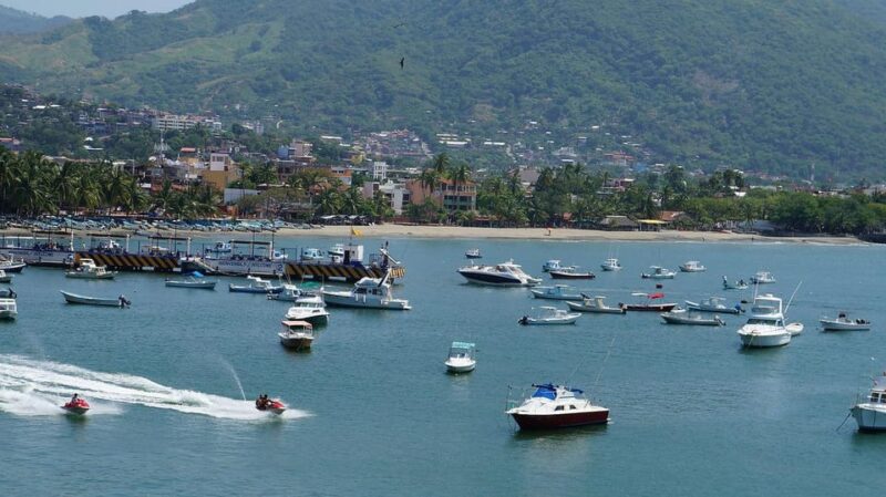 Zihuatanejo: City Sightseeing Tour - Quaint Zihuatanejo Town