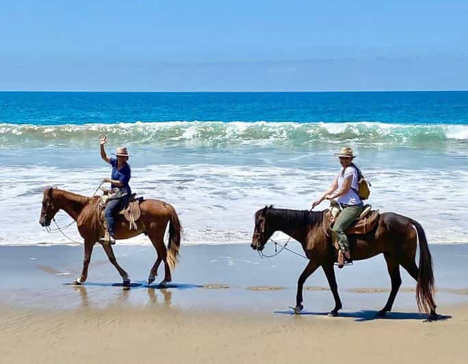 Zihuatanejo: Horseback Riding Tour With Playa Larga Beach - Scenic Highlights