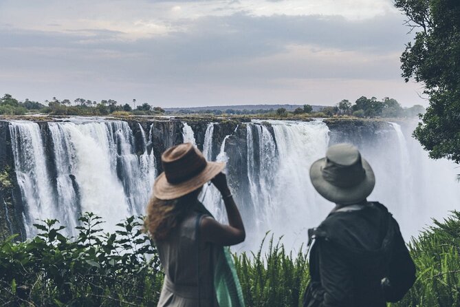 Zimbabwe & Zambia: Guided Tour of the Falls From Both Sides - Flexible Cancellation Policy