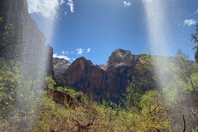 Zion National Park: Private Guided Hike & Picnic - Inclusive Amenities and Gear