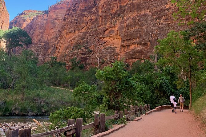 Zion National Park Small Group Tour From Las Vegas - Booking and Confirmation