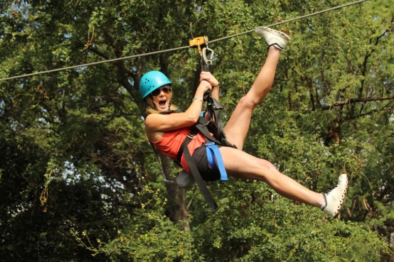 Zip & Dip: 3 Ziplines + Wet N Wild Hawaii Waterpark - Arrival and Check-In Process
