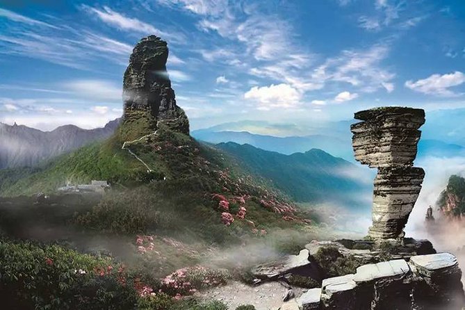 ZJJ Private Tour to Dehang Fenghuang and Fanjinshan With Hotel - Key Points