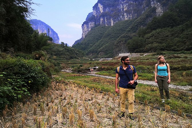 ZJJ Private Tour to Dehang Fenghuang and Fanjinshan With Hotel - Pricing and Cancellation Policy