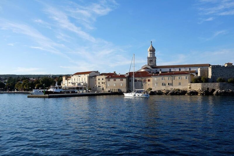 ZlatopružIca Boat - Private Tour - Inclusions