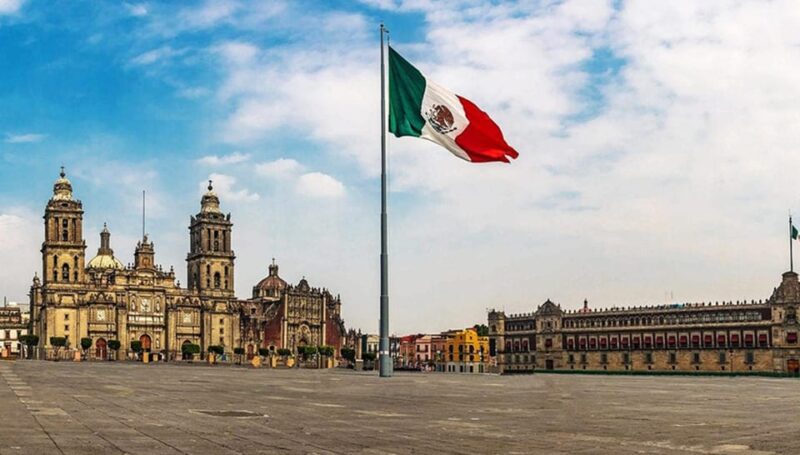 Zocalo, Historical City Center: Private Tour With Transport - Transportation Details