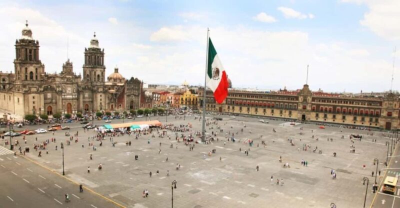 Zocalo, Historical City Center: Private Tour With Transport - Itinerary Highlights