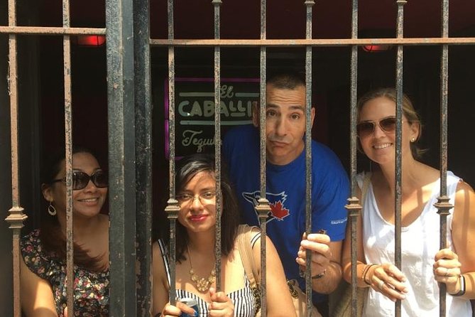 Zombie Scavenger Hunt in League City - Key Points
