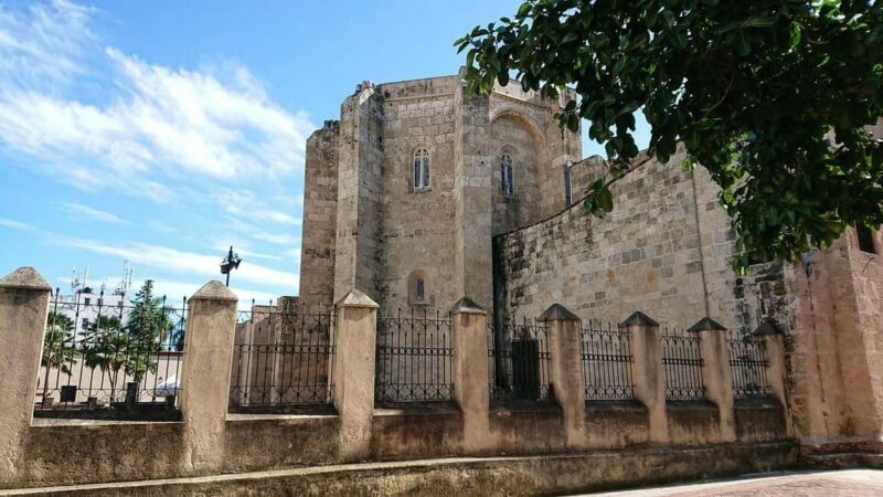 Zona Colonial Hictorical Tour with a local artist - What to Expect from the Zona Colonial Hictorical Tour
