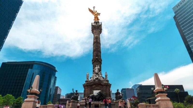 Zona Rosa Mexico City Nightlife: Magic LGBT+ Bar Tour - Experience and Atmosphere