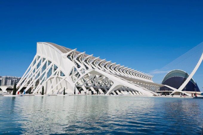 Zoom Through Valencia: Top 25 Hotspots on E-Scooters - FAQ