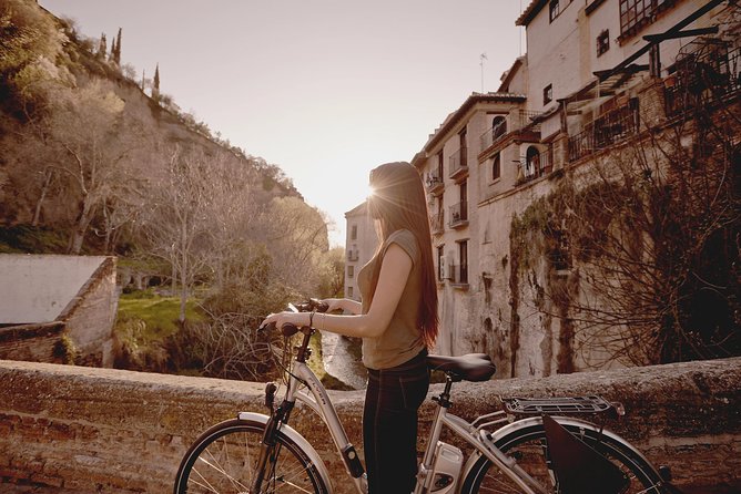 Zooming Through Granada: A Fun-Filled Electric Bike Tour - Learning About History and Architecture