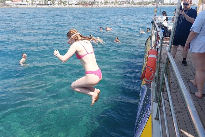 Zorky Yellow Semi Submarine and Zenobia Wreck 2 Hours Shared Tour - Exploring the Zenobia Wreck