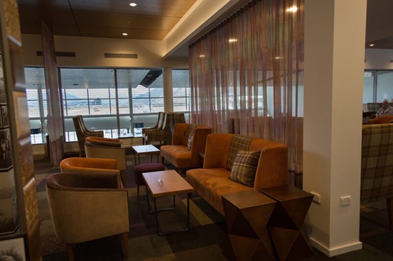 ZQN Queenstown Airport: Manaia Lounge Access - Key Points