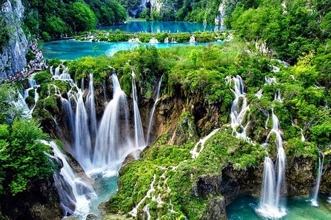Zrce Beach to Zagreb With a Guided Tour of Plitvice Lakes - Key Points