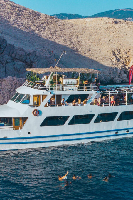 Zrće, Pag Island: Zrće Foam Party Boat - Festini (All-incl) - Frequently Asked Questions