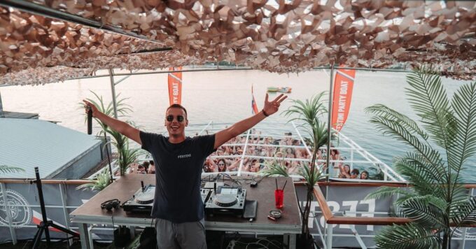 Zrće, Pag Island: Zrće Sunset Foam Party Boat - Festini - Included Amenities and Highlights