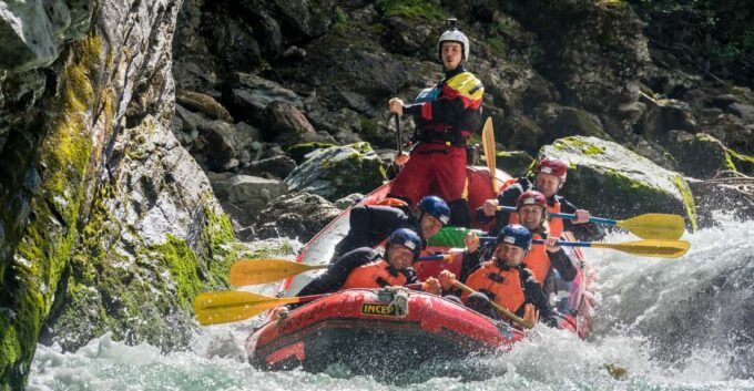 Zuoz: Giarsun Gorge Rafting on the Inn in the Engadin - Age and Weight Restrictions