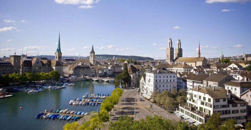 Zurich: 2-Hour Sightseeing Bus Tour - Starting Location