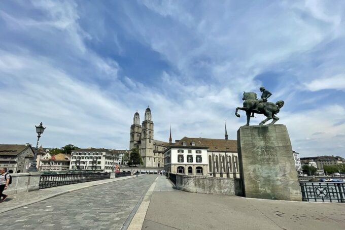 Zurich: 2-Hour Sightseeing Bus Tour - Frequently Asked Questions