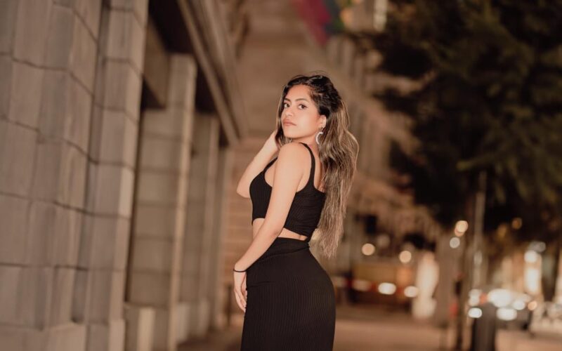 Zurich: 30 Minutes Professional Night Photoshoot - Meeting and Itinerary