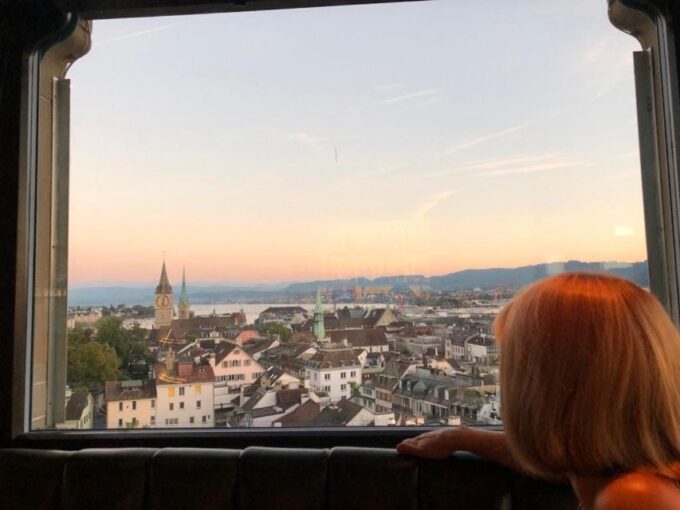 Zurich: Bar Tour - Preparing for the Tour
