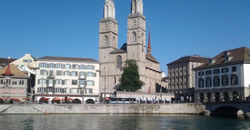 Zurich Charms: Private City Center Walk and Lake Cruise - Key Points