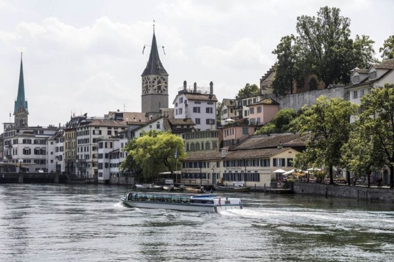 Zurich: City Sightseeing Tour With Lake Cruise - Boat Cruise on Lake Zurich