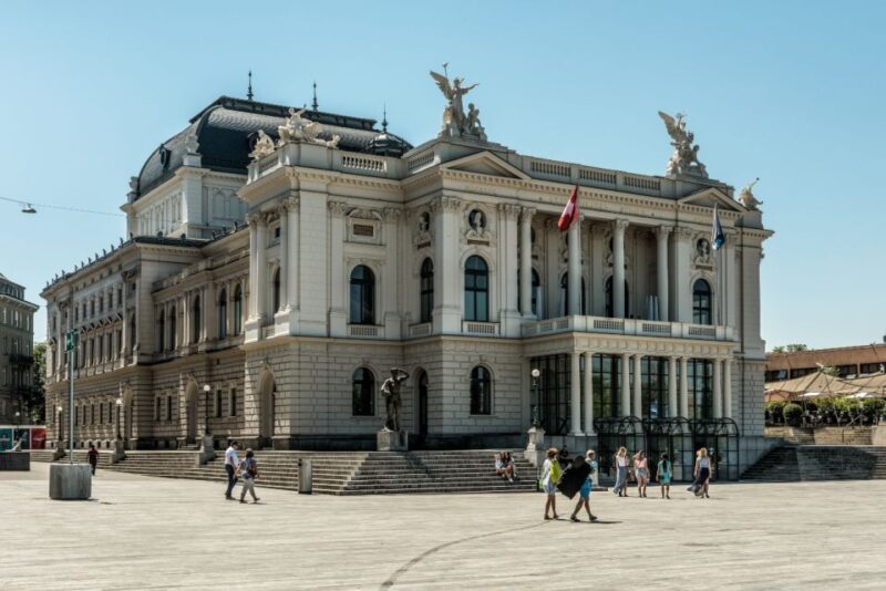 Zurich: City Top Attractions Tour by Bus With Audio Guide - Highlights