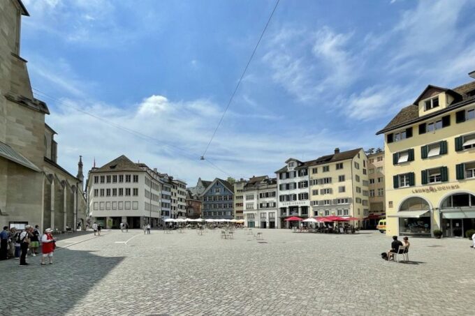 Zurich: City Tour, Cruise, and Lindt Home of Chocolate Visit - Suitability and Accessibility Considerations