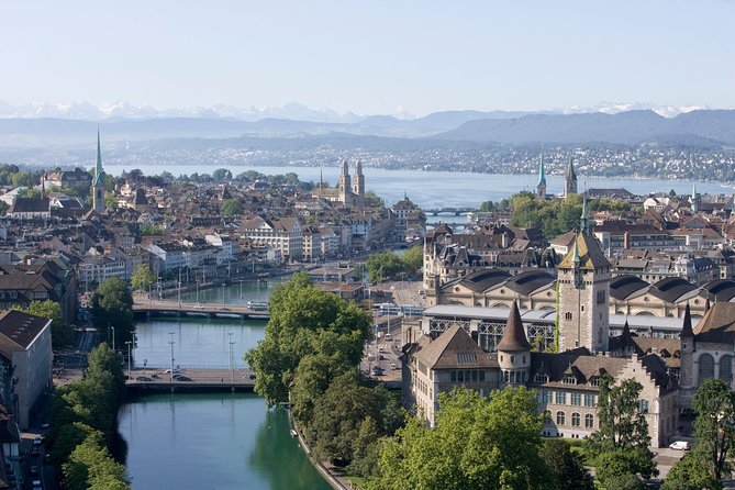 Zurich City Tour With Audio Commentary - Languages and Audio Commentary