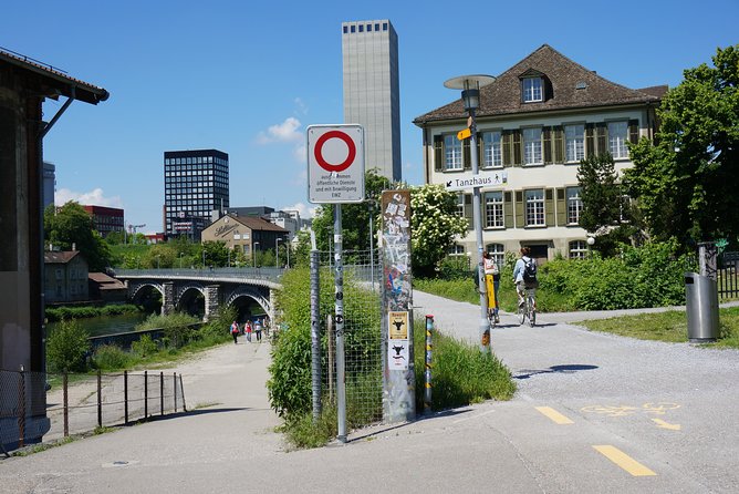 Zürich High Line Tour - Historical Insights and Landmarks