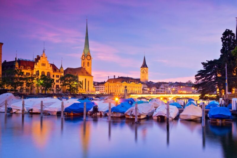 Zurich Highlights Self-Guided Scavenger Hunt and Tour - Solving Location-Based Riddles