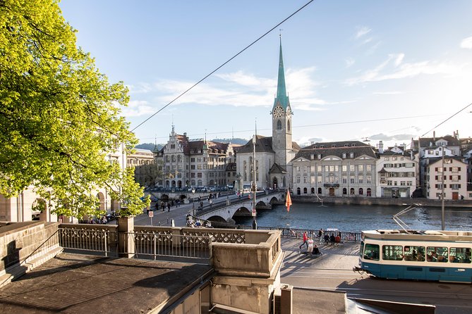 Zurich Highlights Small-Group Photo Tour With a Local - Inclusions and Exclusions