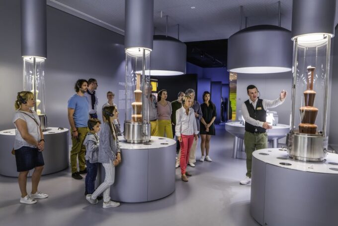 Zurich: Lindt Home of Chocolate Guided Tour & Entry Ticket - Guided Tastings With Experts