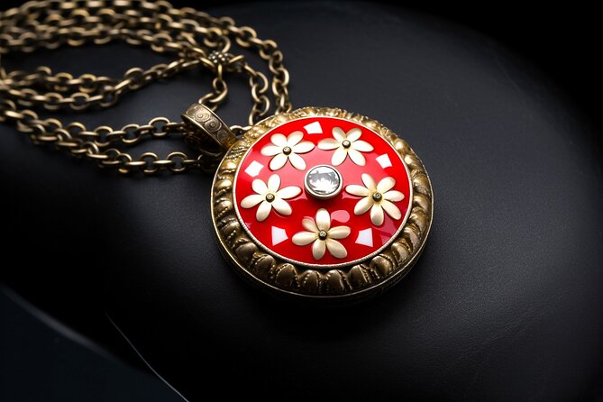 Zurich Local Fashion Designers Shopping Tour With a Stylist - Discover Zurichs Fashion Scene